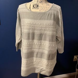 Women’s grey, silver, white tunic crew neck sweater